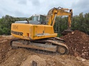 LIEBHERR R904C