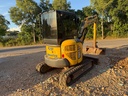 KOMATSU PC35MR-3