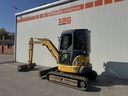 KOMATSU PC35MR-3