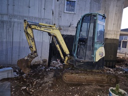 YANMAR VIO20-4