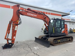 Hitachi ZX135USB-7