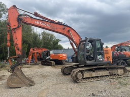 HITACHI ZX225USLC-3