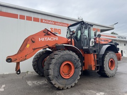 HITACHI ZW370-5B