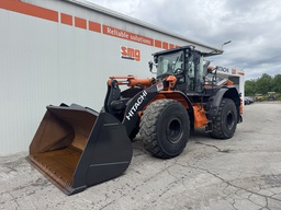 HITACHI ZW310-7