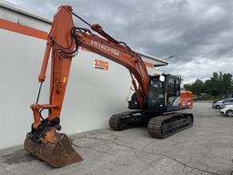 HITACHI ZX210LC-6